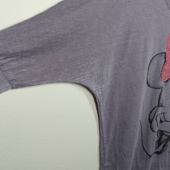 Disneyland Resort Minnie Mouse Grey Quarter Sleeve Cropped T-shirt Size M - Picture 5 of 7